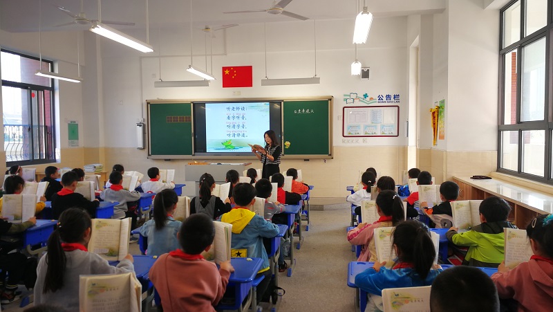 昆山开发区兵希小学